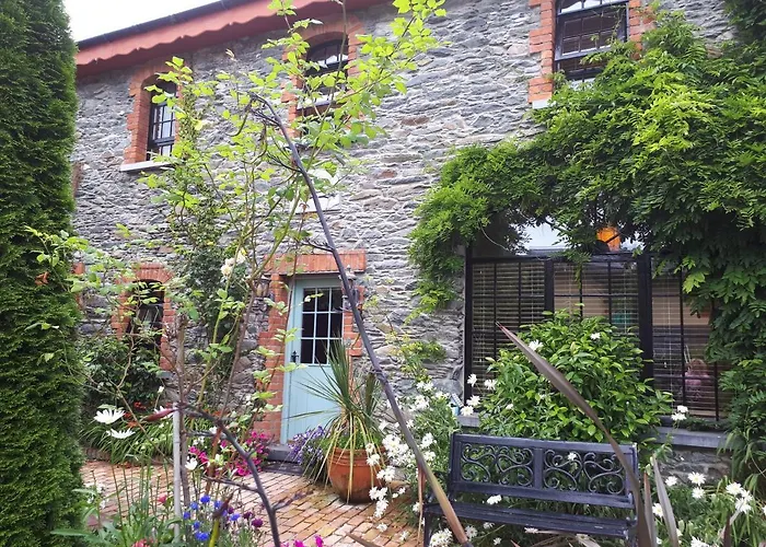 The Coach House At The Priory * Killarney